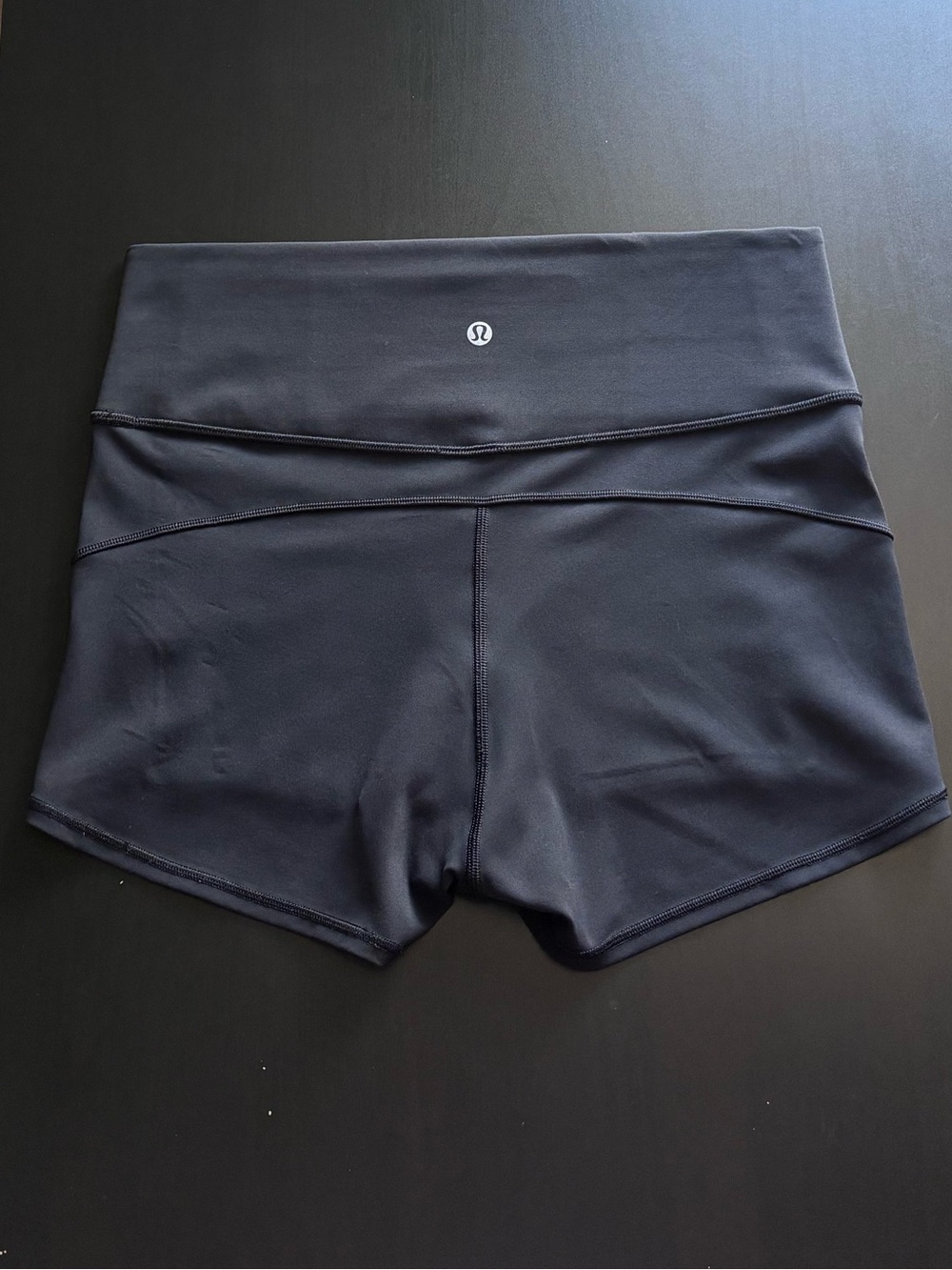 Lululemon In Movement Short *Everlux 2.5” in Black